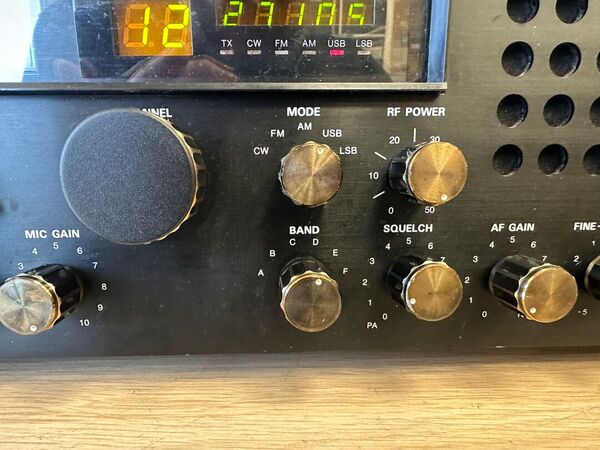 CRT GALAXI SATURNE CB HF BASE ALIMENTAZIONE A 220 V 6 BANDE OTTIMO