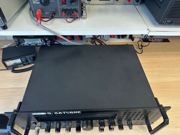 CRT GALAXI SATURNE CB HF BASE ALIMENTAZIONE A 220 V 6 BANDE OTTIMO