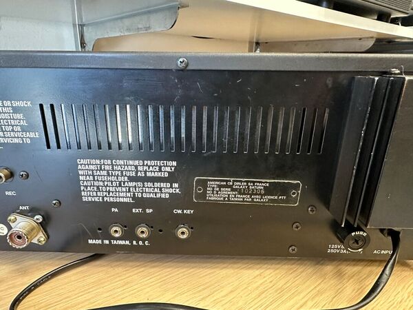 CRT GALAXI SATURNE CB HF BASE ALIMENTAZIONE A 220 V 6 BANDE OTTIMO