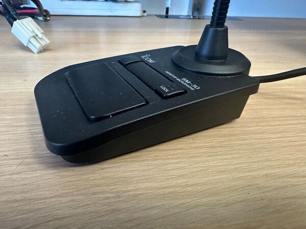 ICOMM SM 30 MIKE BASE COME NUOVO CON IMBALLO