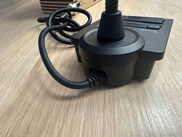 ICOMM SM 30 MIKE BASE COME NUOVO CON IMBALLO