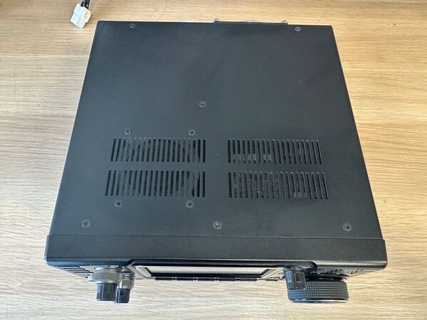 ICOM IC 7300 HF E 50 MHZ ALL MODE OTTIMO CON IMBALLO