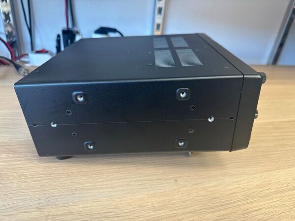 ICOM IC 7300 HF E 50 MHZ ALL MODE OTTIMO CON IMBALLO