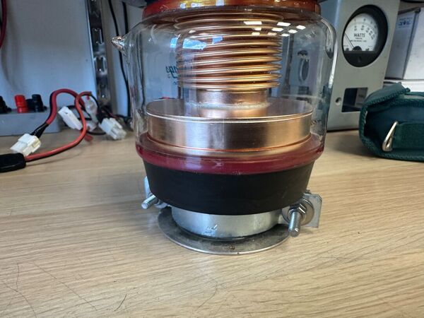 Jennings UCSXF-1200-10S Vacuum Variable Capacitor 25-1200 pF @ 10 KV NON TESTATO