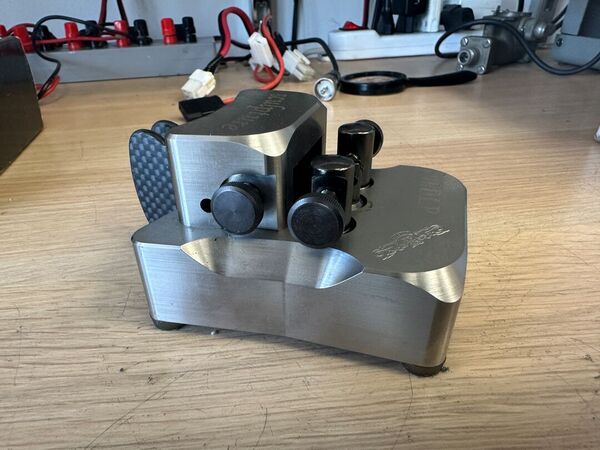 BEGALI SCOLPTURE TASTO TELEGRAFICO COME NUOVO CON DEDICA E SIGLA E IMBALLO