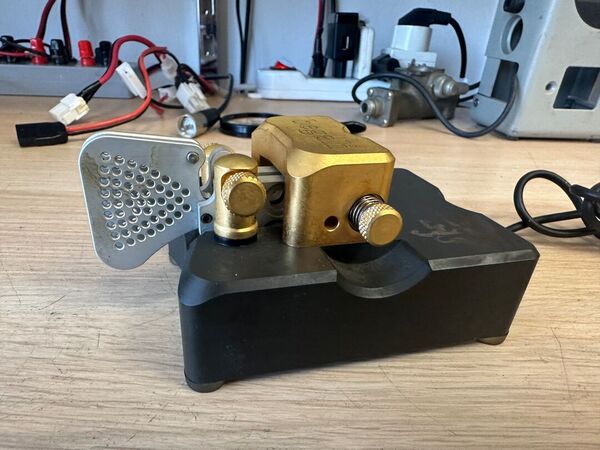 BEGALI LEONESSA DUAL PADDLE KEYS COME NUOVO CON SIGLA E DEDICA