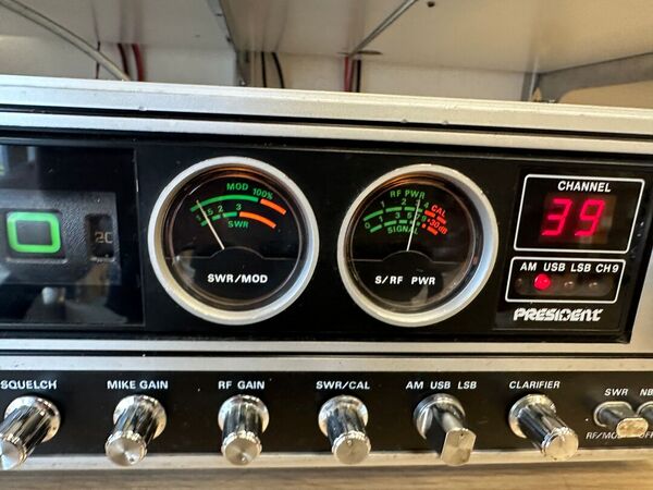 PRESIDENT MADISON CB 80 CANALI ALL MODE AM USB LSB ALIMENTAZIONE A 220 V OTTIMO