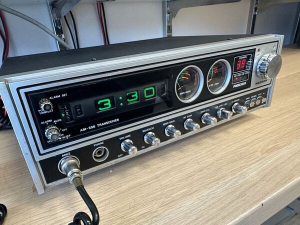 PRESIDENT MADISON CB 80 CANALI ALL MODE AM USB LSB ALIMENTAZIONE A 220 V OTTIMO