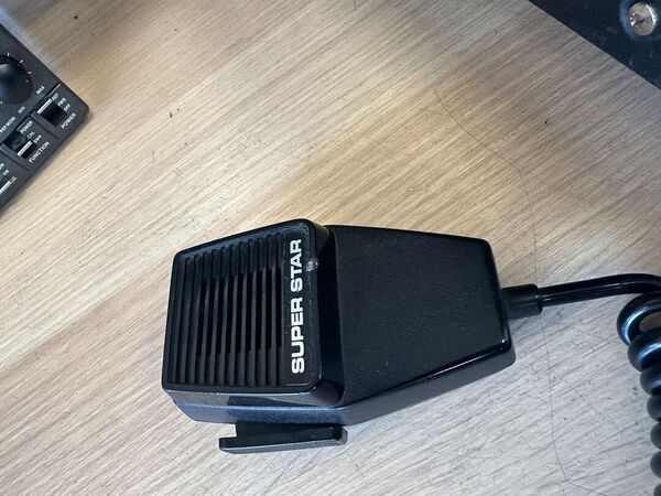 PRESIDENT MADISON CB 80 CANALI ALL MODE AM USB LSB ALIMENTAZIONE A 220 V OTTIMO