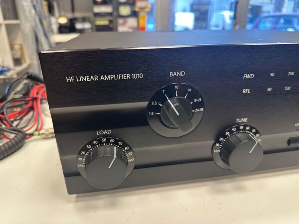 ACOM 1010 LINEARE VALVOLRE HF DA 160 A 10 METRI 700 WATT PEP COME NUOVO DOPPIO IMBALLO GARANZIA CSY AND SON