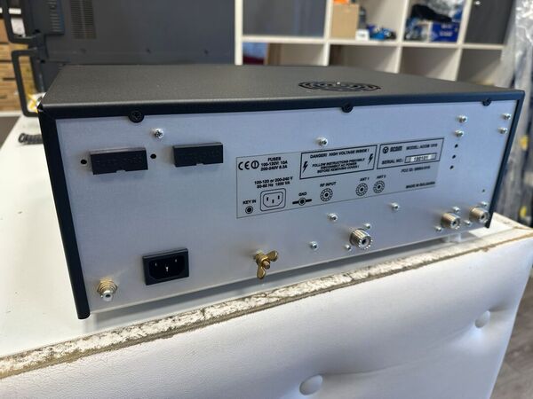 ACOM 1010 LINEARE VALVOLRE HF DA 160 A 10 METRI 700 WATT PEP COME NUOVO DOPPIO IMBALLO GARANZIA CSY AND SON