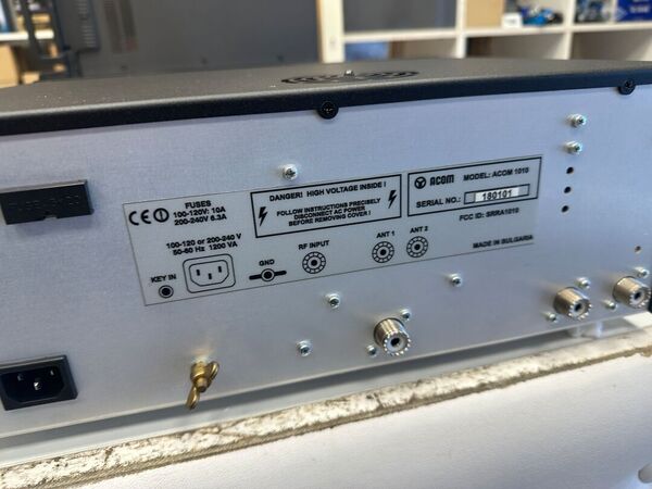ACOM 1010 LINEARE VALVOLRE HF DA 160 A 10 METRI 700 WATT PEP COME NUOVO DOPPIO IMBALLO GARANZIA CSY AND SON