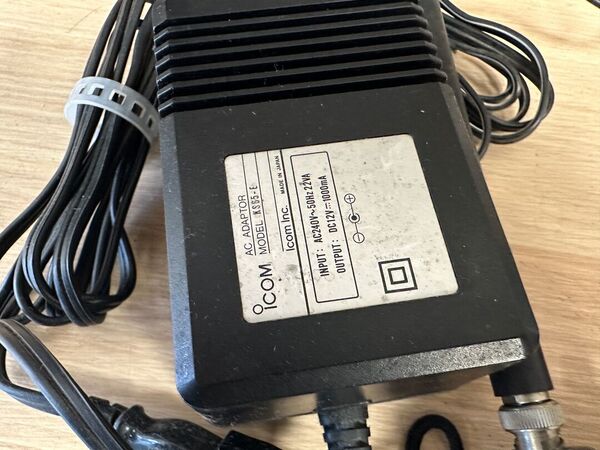 ICOM IC 24 ET BIBANDA PORTATILE CON ACCESSORI LEGGI BENE