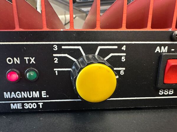 MAGNUM ME 300 T LINEARE CB HF 26-30 MHZ OTTIMO