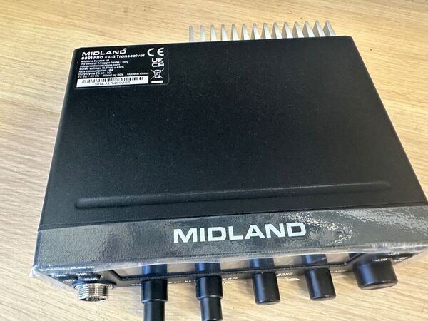 MIDLAND 8001 PRO CB HF ALL MODE COME NUOVO ACQUISTATO 16 APRILE 2026 CON IMBALLO