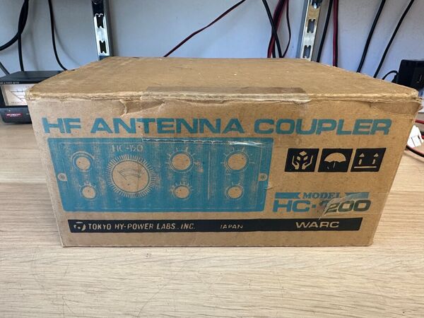 TOKYO HI POWER ANTENNA CUOPLER HC 200  ACCORDATORE MANUALE ANTENNA HF OTTIMO E RARO CON IMBALLO