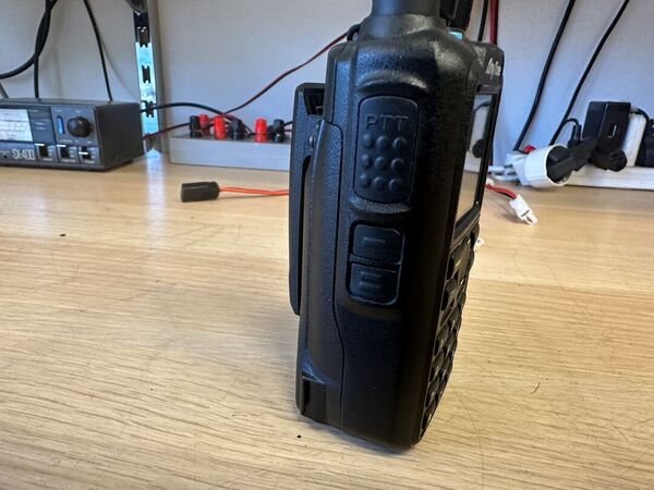 ANYTONE AT D878 UV PLUS PORTATILE BIBANDA 144 /430 ANALOGICO DIGITALE DMR OTTIMO CON IMBALLO