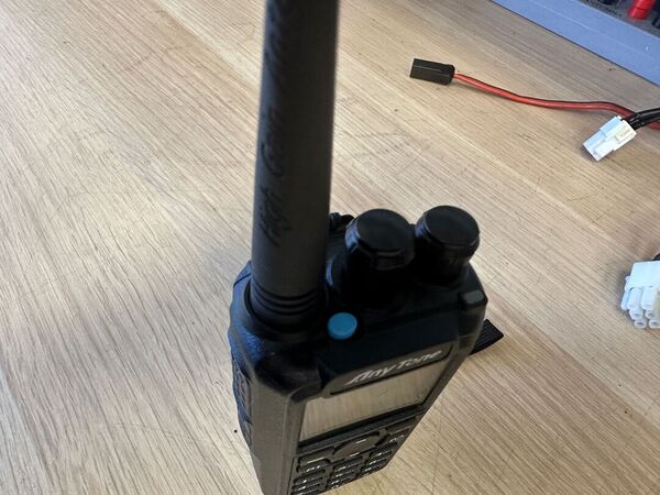 ANYTONE AT D878 UV PLUS PORTATILE BIBANDA 144 /430 ANALOGICO DIGITALE DMR OTTIMO CON IMBALLO