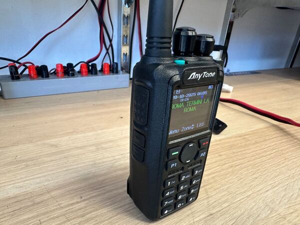 ANYTONE AT D 878 UV II PLUS BIBANDA PORTATILE ANALOGICO DIGITALE DMR COME NUOVO CON IMBALLO
