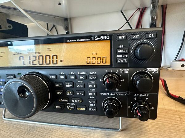 KENWOOD TS 590 SG HF E 50 MHZ ALL MODE COME NUOVO DOPPIO IMBALLO E TXCO