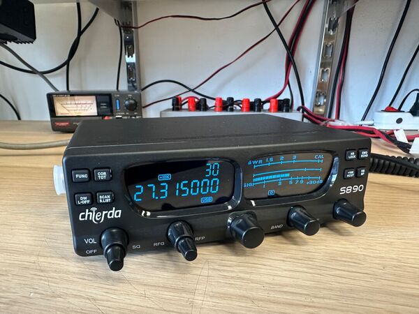 CHIERDA S890 CH HF ALL MODE 27 MHZ COME NUOVO CON IMBALLO
