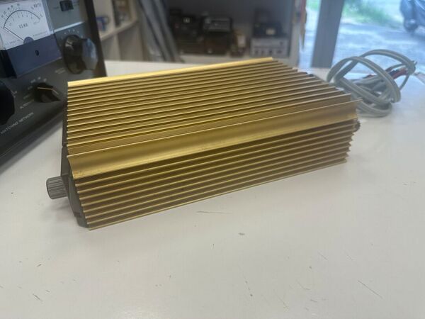 ZETAGI B 550 P LINEARE CB HF 20-30 MHZ  LEGGI BENE