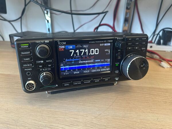 ICOM IC 7300 HF E 50 MHZ CALL MODE OME NUOVO NOVEMBRE 2025 CON IMBALLO