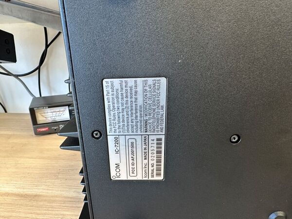 ICOM IC 7200 HF E 50 MHZ ALL MODE OTTIMO CON STAFFA VEICOLARE