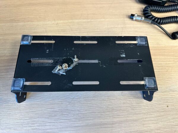 ICOM IC 7200 HF E 50 MHZ ALL MODE OTTIMO CON STAFFA VEICOLARE
