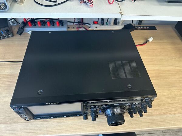 YAESU FT DX 101 D HF E 50 MHZ COME NUOVO CON IMBALLO E GARANZIA CSY AND SON  1 ANNO