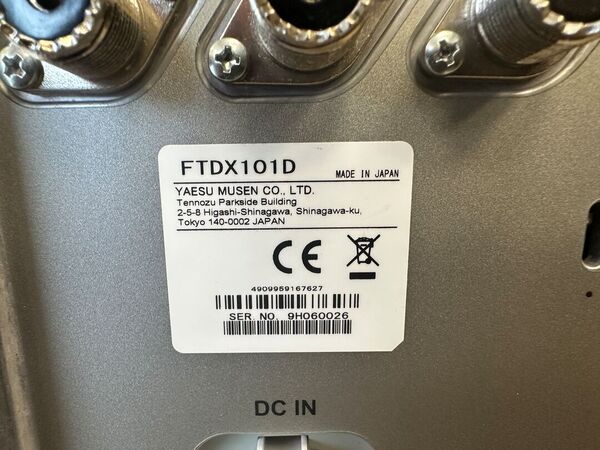 YAESU FT DX 101 D HF E 50 MHZ COME NUOVO CON IMBALLO E GARANZIA CSY AND SON  1 ANNO