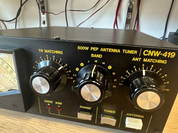 DAIWA CNW 419 ACCORDATORE MANUALE HF 200 WATT PEP OTTIMO