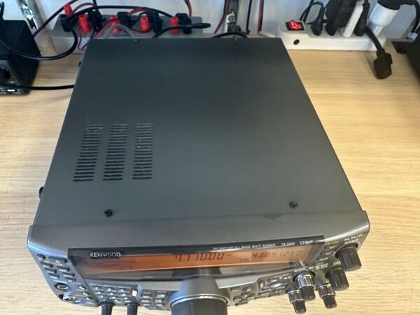 KENWOOD TS 2000 X PENTABANDA HF 50 144 430 1200 MHZ ALL MODE OTTIMO DOPPIO IMBALLO