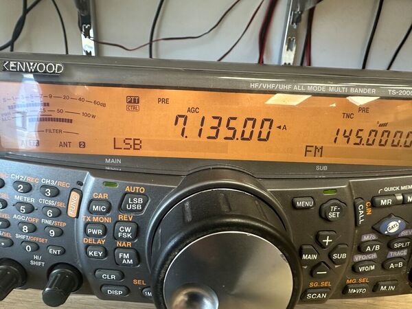 KENWOOD TS 2000 E QUADRIBANDA ALL MODE OTTIMO CON IMBALLO