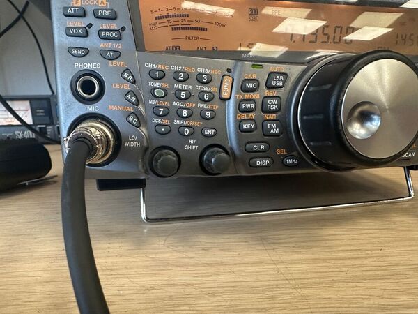 KENWOOD TS 2000 E QUADRIBANDA ALL MODE OTTIMO CON IMBALLO