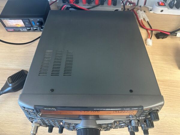 KENWOOD TS 2000 E QUADRIBANDA ALL MODE OTTIMO CON IMBALLO