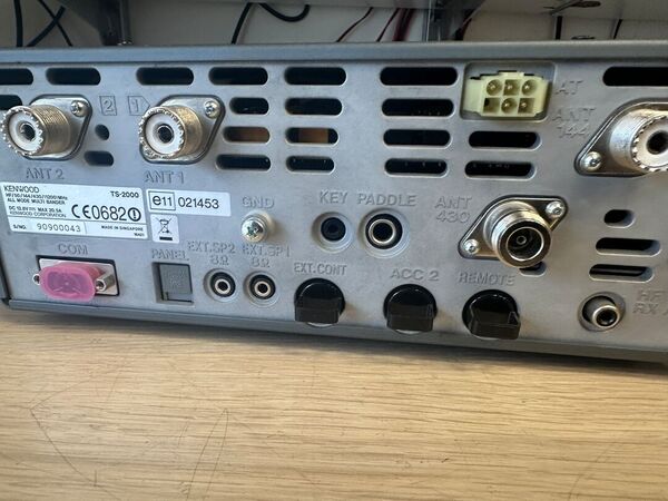 KENWOOD TS 2000 E QUADRIBANDA ALL MODE OTTIMO CON IMBALLO