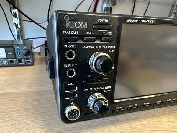 ICOM IC 7610 HF E 50 MHZ ALL MODE COME NUOVO DOPPIO IMBALLO