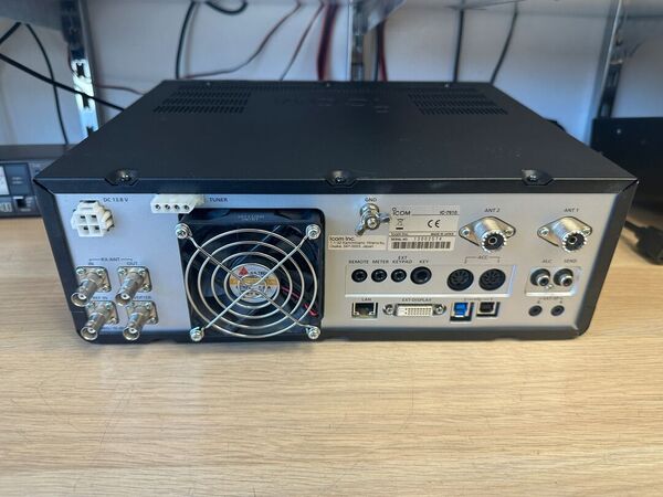 ICOM IC 7610 HF E 50 MHZ ALL MODE COME NUOVO DOPPIO IMBALLO