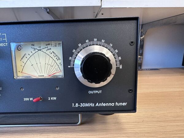 DU TUNER DU1500T -ACCORDATORE DI ANTENNA HF 1,8-30 Mhz - 1500W PEP COME NUOVO
