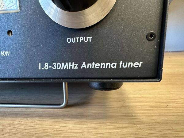 DU TUNER DU1500T -ACCORDATORE DI ANTENNA HF 1,8-30 Mhz - 1500W PEP COME NUOVO