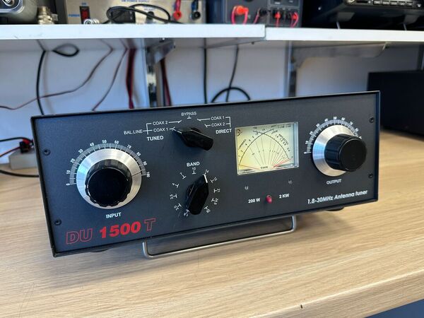DU TUNER DU1500T -ACCORDATORE DI ANTENNA HF 1,8-30 Mhz - 1500W PEP COME NUOVO