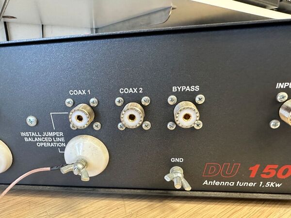 DU TUNER DU1500T -ACCORDATORE DI ANTENNA HF 1,8-30 Mhz - 1500W PEP COME NUOVO