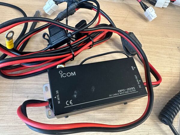 ICOM IC 7100 QUADRIBANDA ALL MODE OTTIMO
