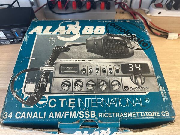 ALAN 88 S CB 34 CANALI ALL MODE AM  FM LSB USB OMOLOGATO CONDIZIONI ECCELLENTI CON IMBALLO