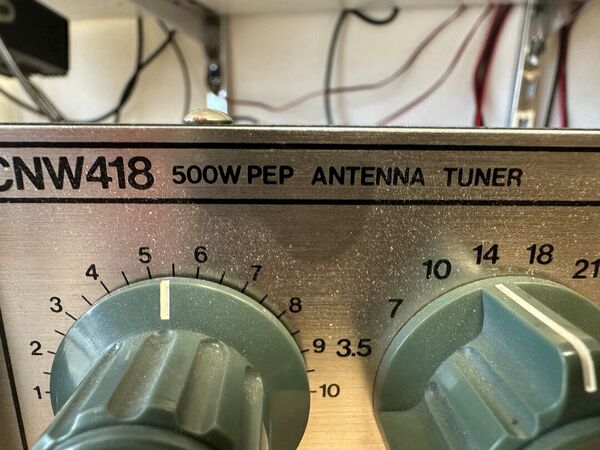 DAIWA CNW 418 ACCORDATORE MANUALE ANTENNA HF 500 WATT PEP OTTIMO