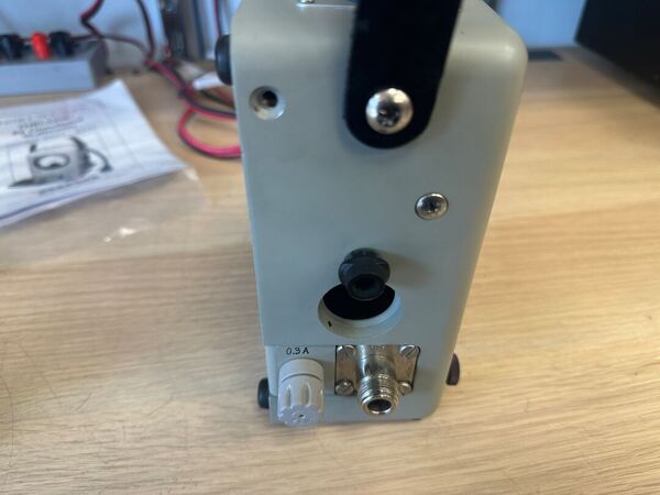 BIRD WATTMETRO MODEL 4314 ALIMENTAZIONE A 220 V OTTIMO E RARO COMPRESO DI N 2 TAPPI