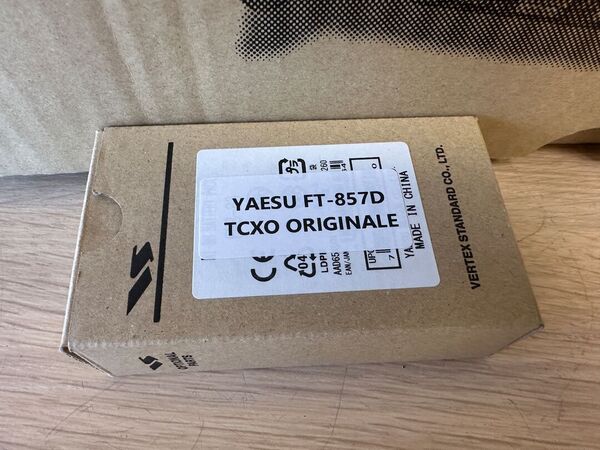 YAESU FT 857 D QUADRIBANDA ALL MODE COME NUOVO CON KIT YSK 857 , TXCO, CAVO PROGRAMMAZIONE  IMBALLO GARANZIA CSY AND SON