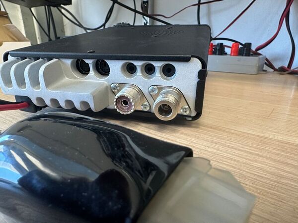 YAESU FT 857 D QUADRIBANDA ALL MODE COME NUOVO CON KIT YSK 857 , TXCO, CAVO PROGRAMMAZIONE  IMBALLO GARANZIA CSY AND SON