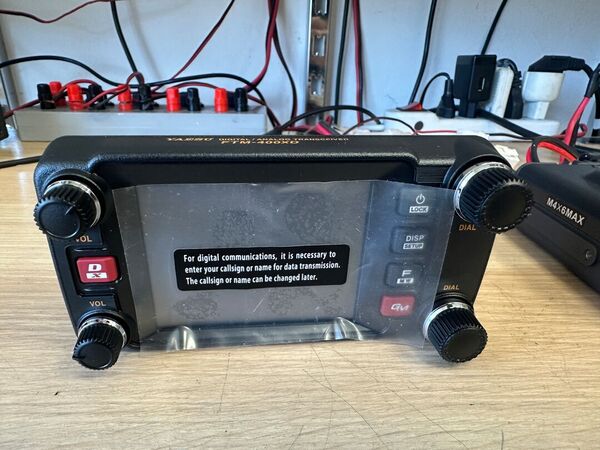 YAESU FTM 400 XDR/DE BIBANDA VEICOLARE OTTIMO CON IMBALLO